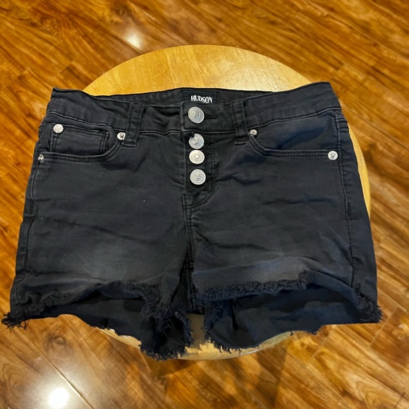 Bundle of girls sz 10 shorts. 2 Hudson jean shorts & 1 DL1961 shorts. - Picture 3 of 6